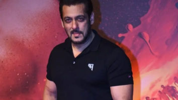 Salman Khan urges fans to not burst crackers inside theatres after seeing viral videos during Antim – The Final Truth screenings 