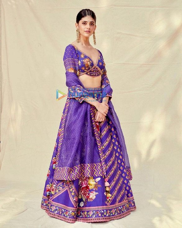 sanjana sanghi 1 28