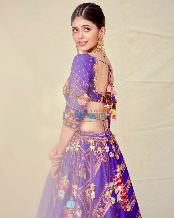 sanjana sanghi 2 28