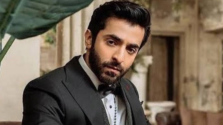 Sheheryar Munawar: “I’d like to act in a REMAKE of Mera Naam Joker”| Rapid Fire | Mahira Khan