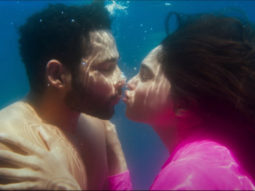 Siddhant Chaturvedi and Sharvari Wagh share underwater kiss in romantic track ‘Luv Ju’ from Bunty Aur Babli 2 Siddhant Chaturvedi and Sharvari Wagh share underwater kiss in romantic track ‘Luv Ju’ from Bunty Aur Babli 2