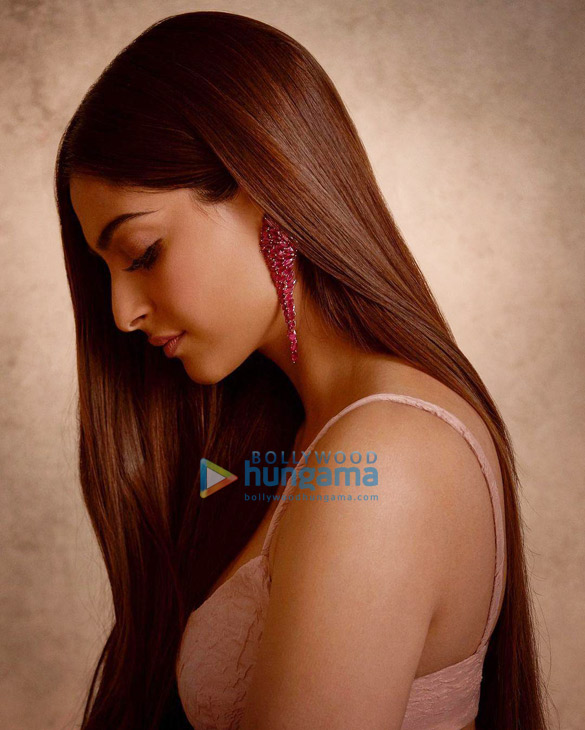 sonam kapoor ahuja 158 2