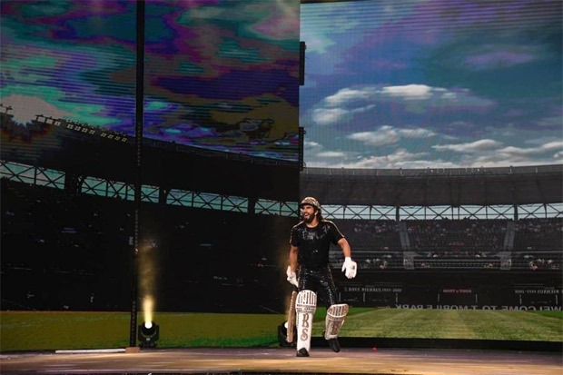 IFFI 2021: Salman Khan and Ranveer Singh light up the stage with their power-packed performances at the opening ceremony