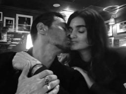 Arjun Rampal shares a heart-melting picture with his lady love Gabriella Demetriades