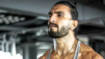Ranveer Singh beats the Monday Blues with a high-intensity workout; flaunts his chiselled physique