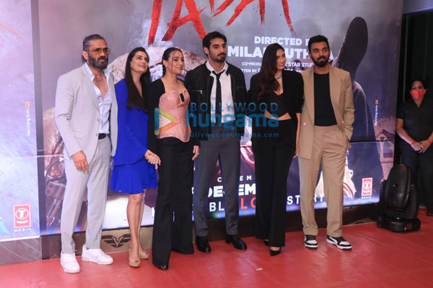 Athiya Shetty and KL Rahul make their first red carpet appearance together for Ahan Shetty's Tadap premiere Athiya Shetty and KL Rahul make their first red carpet appearance together for Ahan Shetty's Tadap premiere