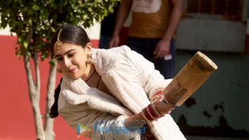 On The Sets Of The Movie Atrangi Re