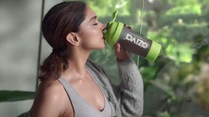 Deepika Padukone in OZiva TVC | Certified Clean Plant-Based Nutrition Deepika Padukone in OZiva TVC | Certified Clean Plant-Based Nutrition