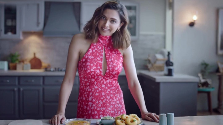 How Deepika Padukone makes her favourite dish? | Suruchi Spices TVC How Deepika Padukone makes her favourite dish? | Suruchi Spices TVC