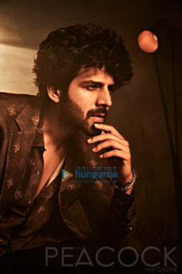 Celebrity Photos of Kartik Aaryan