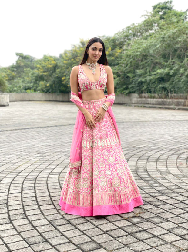 Kiara Advani revels in grandiosity in raspberry pink and cream organza Arpita Mehta lehenga worth Rs. 3.25 lakh 