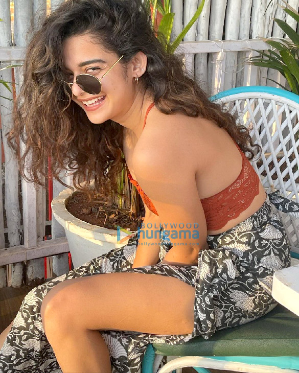 mithila palkar 1 9