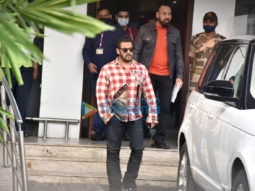 Photos: Salman Khan, Akshay Kumar, Sara Ali Khan and others spotted at Kalina airport