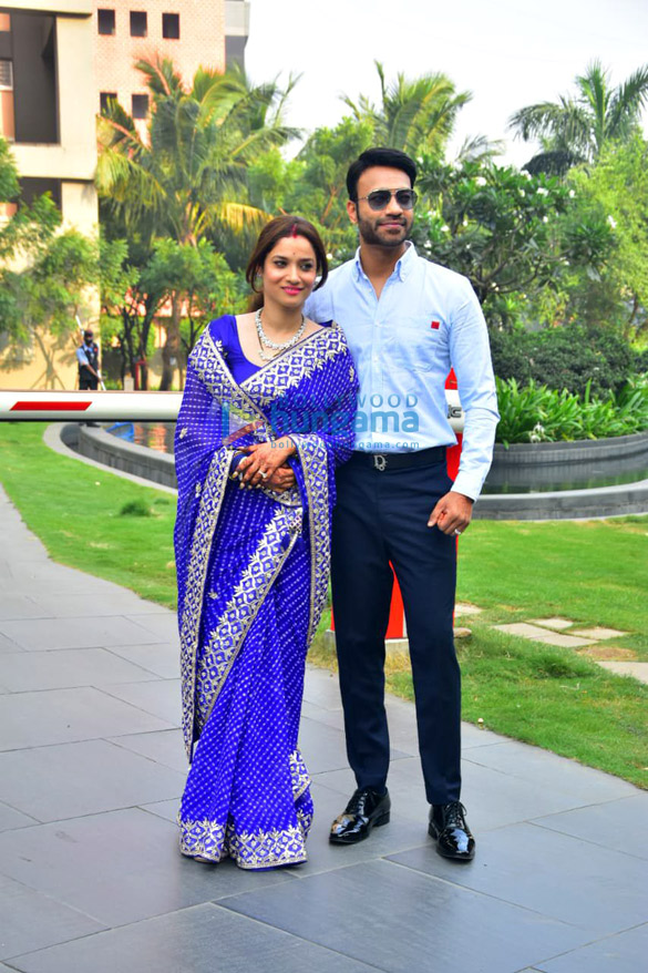 photos ankita lokhande spotted with her husband vicky jain for the first time after marriage 1