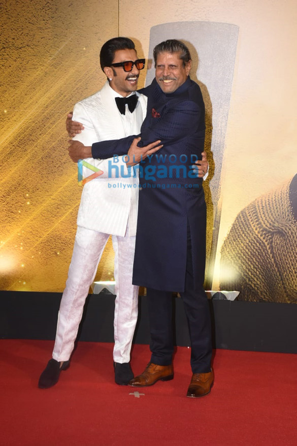 photos celebs attend the premiere of the film 83 00 2