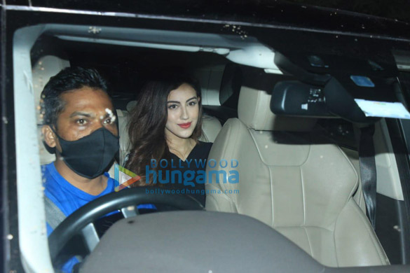 photos celebs attend the premiere of the movie 83 7