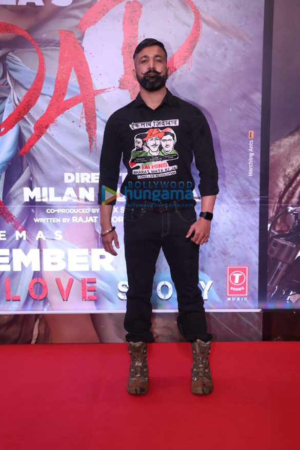 photos celebs grace the screening of tadap more 0 8