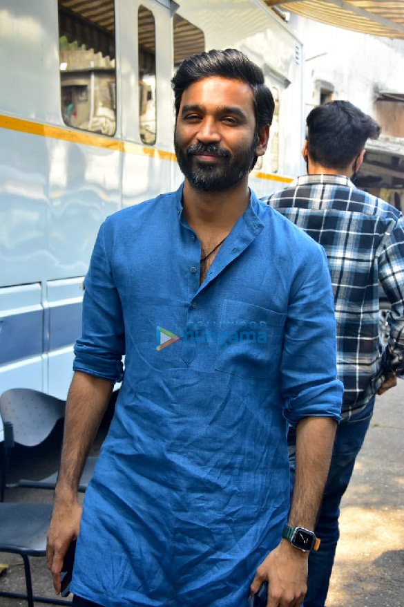 photos dhanush spotted at filmistan studio 4