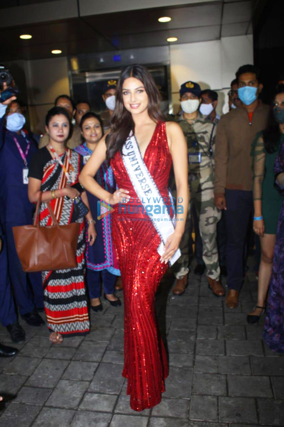 photos miss universe harnaaz sandhu returns to india 5