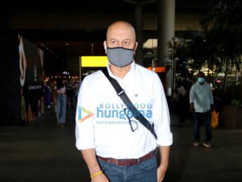 Photos: Parineeti Chopra, Tara Sutaria, Huma Qureshi and others snapped at the airport