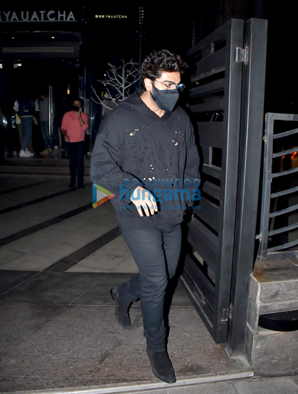 photos ranbir kapoor alia bhatt varun dhawan arjun kapoor and kartik aaryan snapped at yauatcha bkc 3