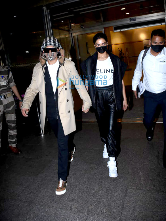 photos ranveer singh deepika padukone and others snapped at the airport 1