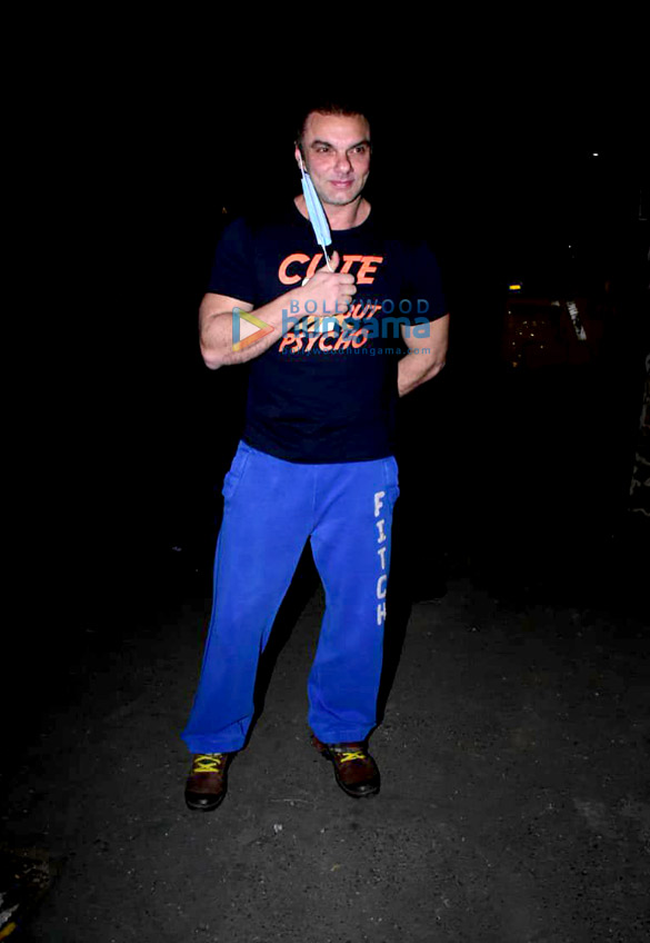 photos salman khan saiee manjrekar aayush sharma and others spotted at kalina airport 4