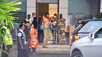 Photos: Vicky Kaushal and Katrina Kaif spotted at Kalina airport