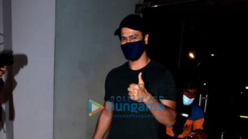 Photos: Vicky Kaushal snapped at gym in Andheri