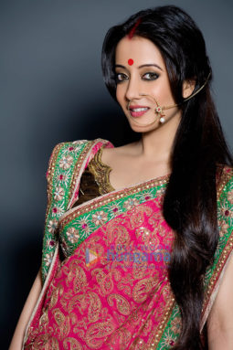Celeb Photos Of Raima Sen