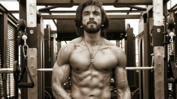 Ranveer Singh flaunts his chiseled physique in his latest Monday work-out post