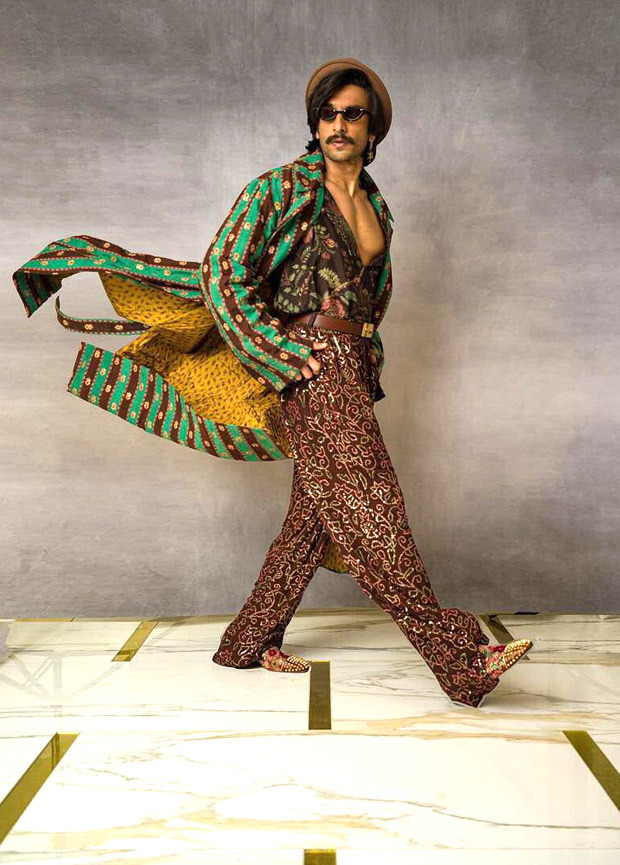 Ranveer Singh is a chameleon in Dubai; dons Gucci suit worth Rs. 3.3 lakh and Sabyasachi Mukherjee couture for 83 promotions 