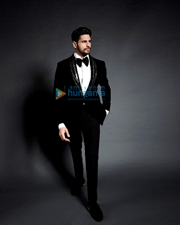 sidharth malhotra 3 7