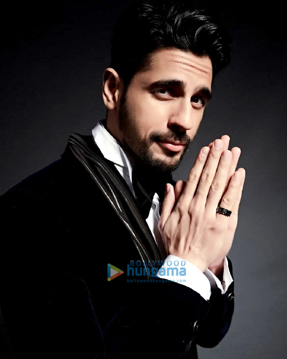 sidharth malhotra 4 4
