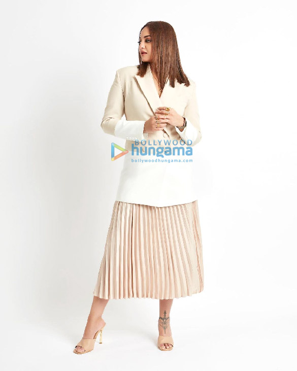 sonakshi sinha 005 4
