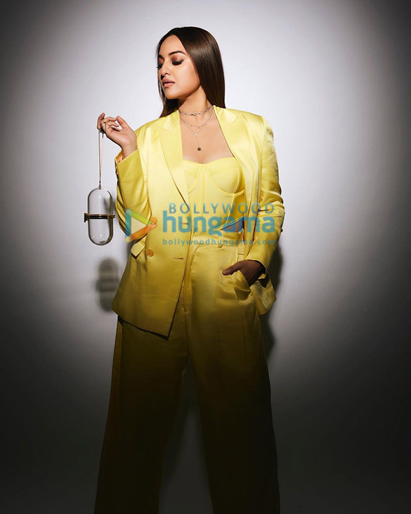 sonakshi sinha 998 3