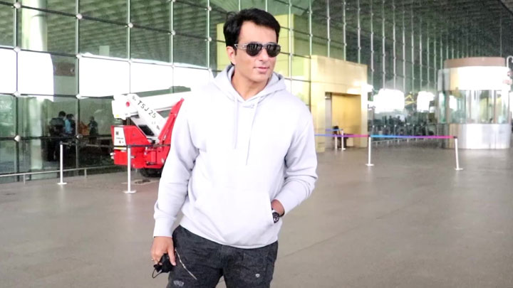 Spotted: Daisy Shah, Karan Deol, Karisma Kapoor, Sonakshi Sinha and Sonu Sood at Mumbai Airport