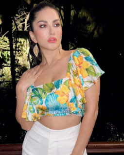 Celeb Photos Of Sunny Leone