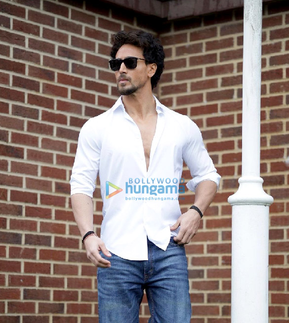 tiger shroff 2 11
