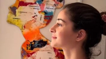 Ananya Panday receives customised artwork from Gauri Khan