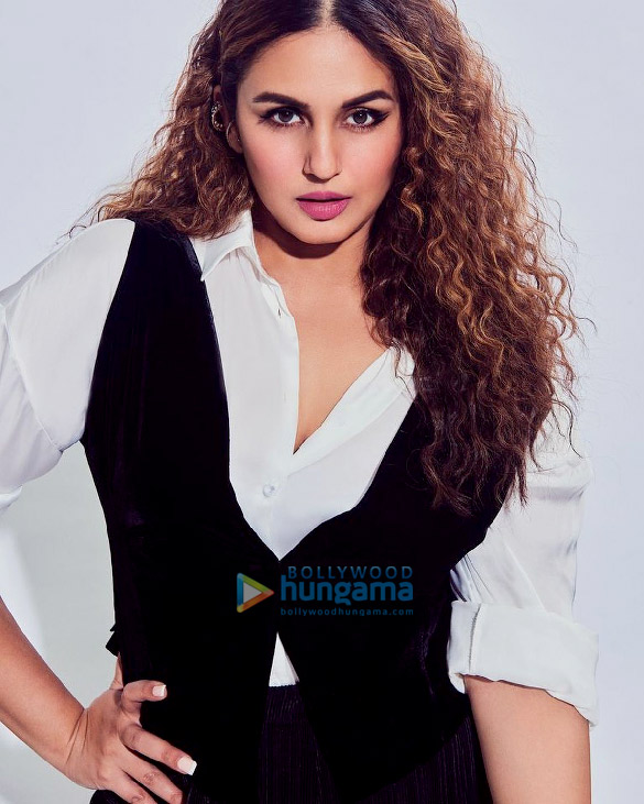 huma qureshi 1 21