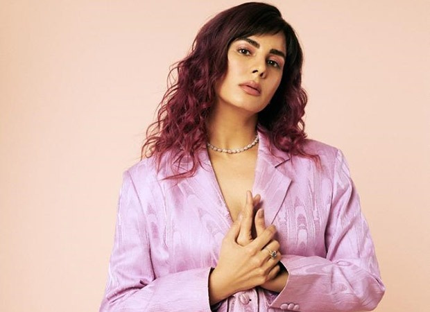 Kirti Kulhari launches her production house Kintsukuroi Films, announces first movie Nayeka under new banner Kirti Kulhari launches her production house Kintsukuroi Films, announces first movie Nayeka under new banner