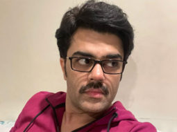 Maniesh Paul gears up for his next, sports distinct looks creating intrigue