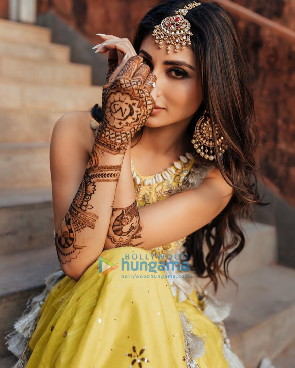 Mouni Roy