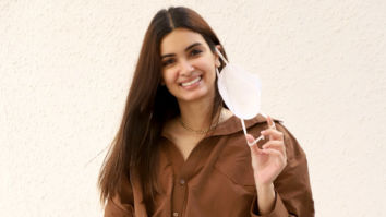 Photos: Diana Penty spotted at Khar