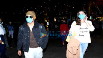 Photos: Ishaan Khatter, Ananya Panday, Kajol and others snapped at the airport