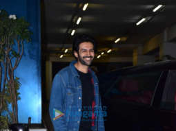 Photos: Kartik Aaryan snapped in Andheri