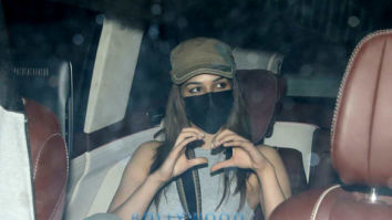 Photos: Kriti Sanon snapped in Andheri