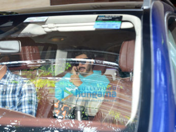 Photos: Malaika Arora and Arjun Kapoor snapped in Bandra
