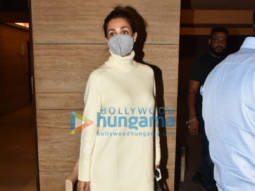 Photos: Malaika Arora snapped at Amrita Arora’s house in Bandra